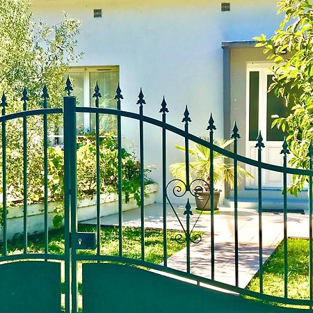 Villa Maison Blanche Tulle 1 A 4 Personnes 外观 照片