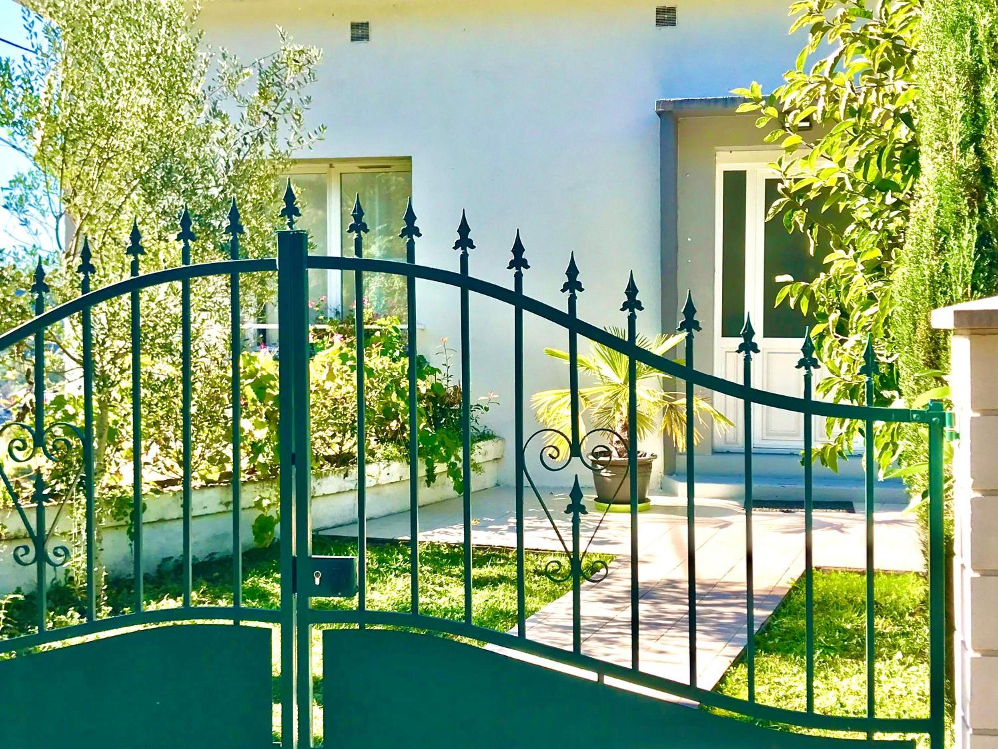 Villa Maison Blanche Tulle 1 A 4 Personnes 外观 照片
