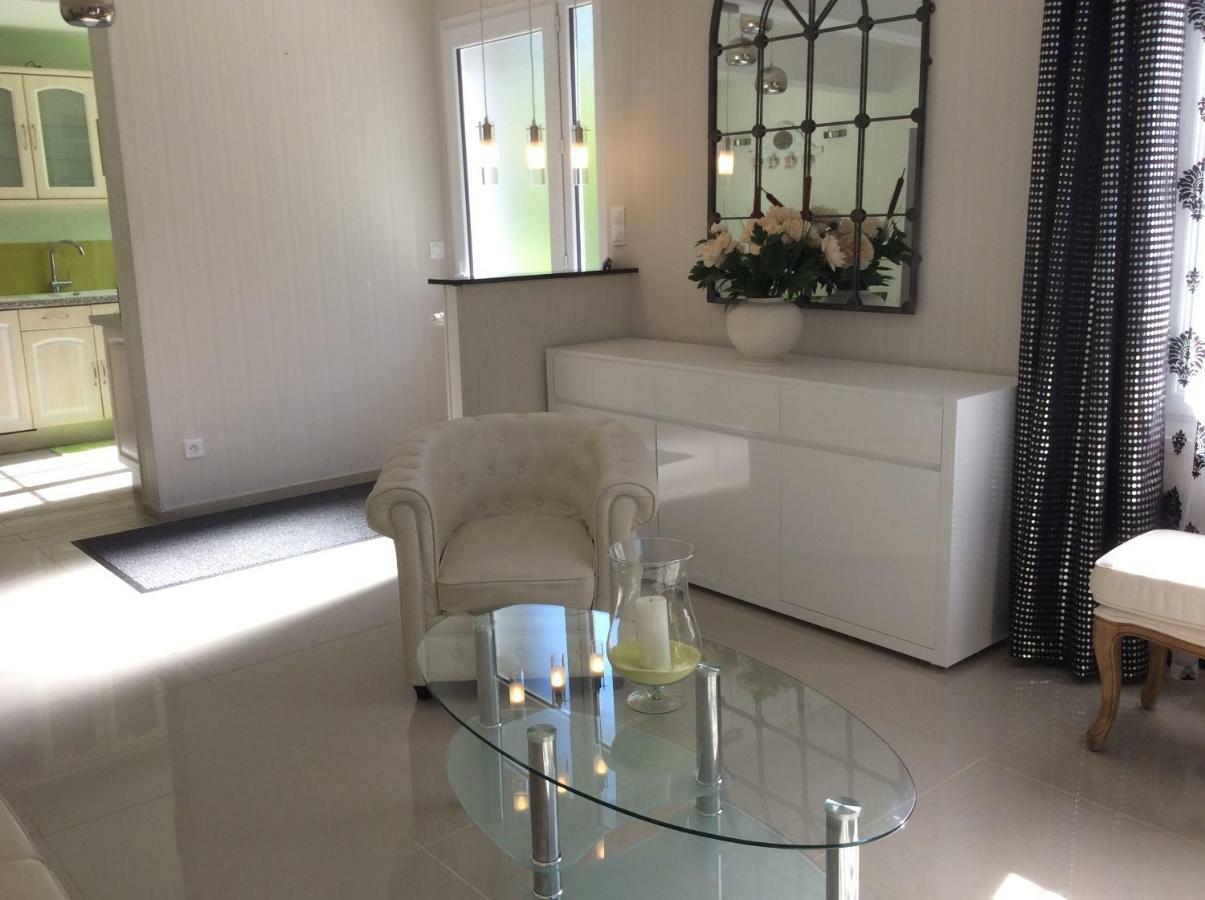 Villa Maison Blanche Tulle 1 A 4 Personnes 外观 照片